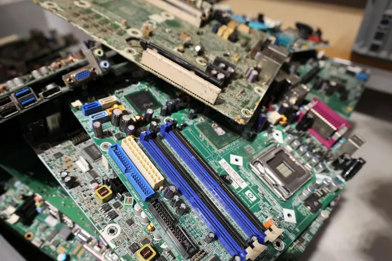 Millions of Orphaned AI Chips: The Growing Crisis Nobody in Silicon Valley Wants to Talk About